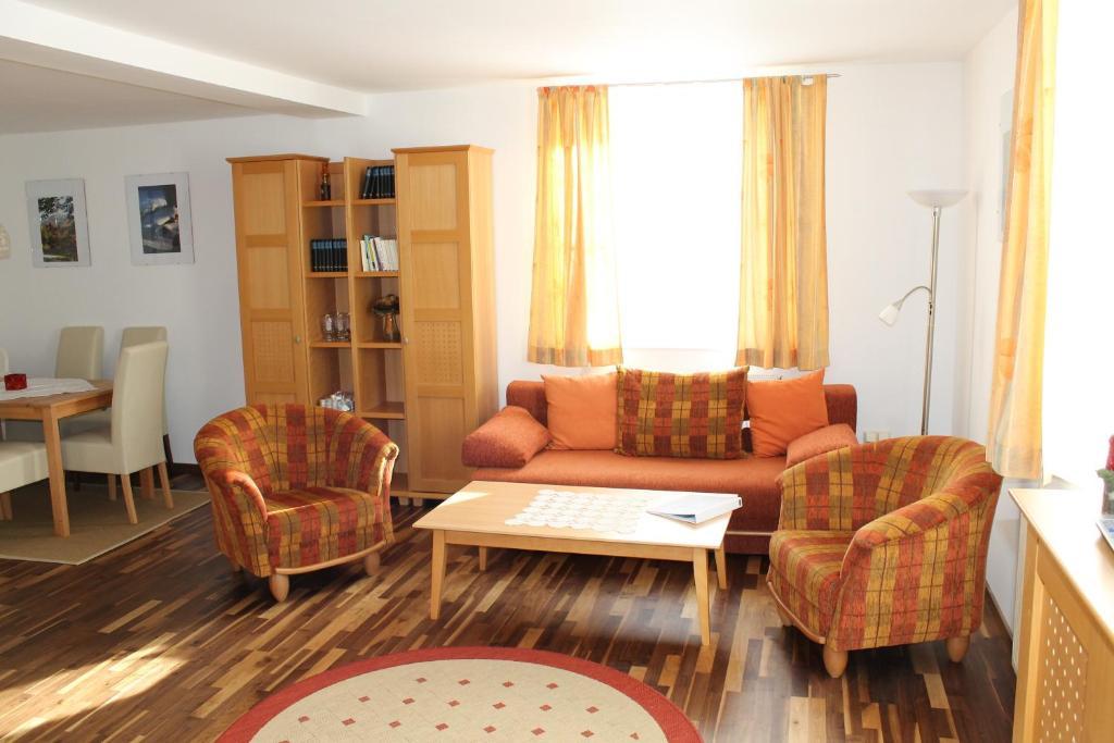 Familienappartement Oetscherbaer لاكينهوف الغرفة الصورة